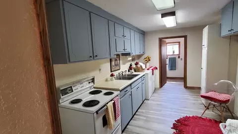 425 Elm, La Junta, CO 81050 photo 8