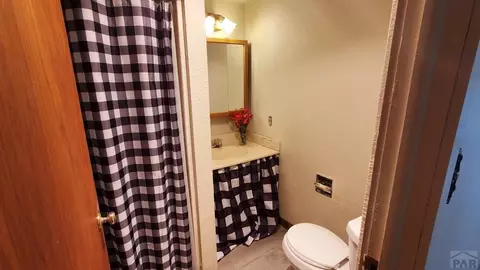 425 Elm, La Junta, CO 81050 photo 23