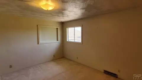 425 Elm, La Junta, CO 81050 photo 18
