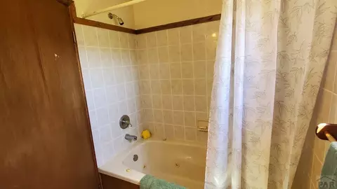 425 Elm, La Junta, CO 81050 photo 11