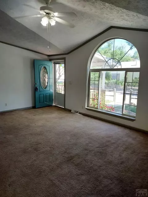 817 E 16th St, La Junta, CO 81050 photo 16