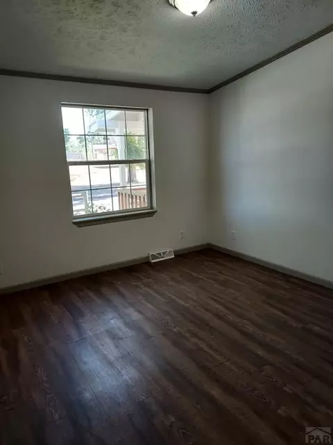 817 E 16th St, La Junta, CO 81050 photo 25