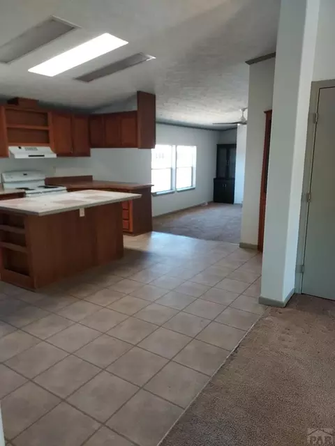 817 E 16th St, La Junta, CO 81050 photo 9