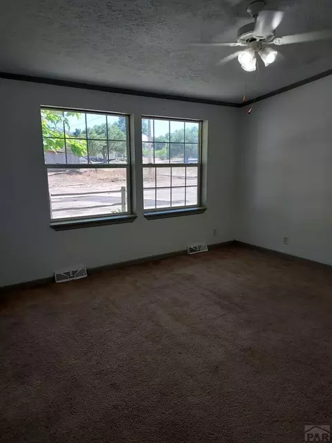 817 E 16th St, La Junta, CO 81050 photo 11