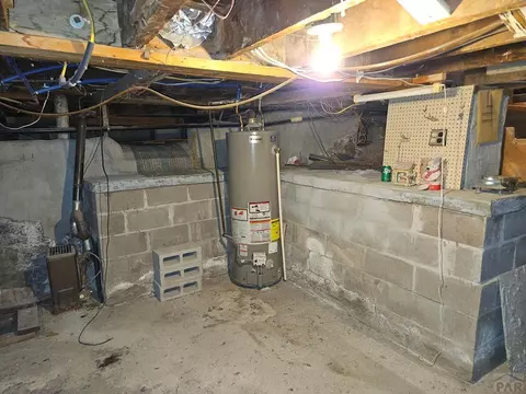 1102 Edison Ave, La Junta, CO 81050 photo 40