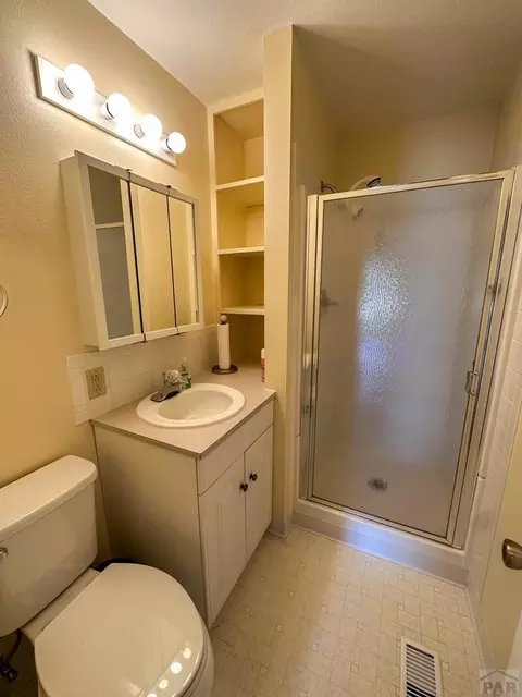 910 S 2nd St, Lamar, CO 81052 photo 8