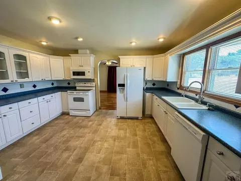 910 S 2nd St, Lamar, CO 81052 photo 10