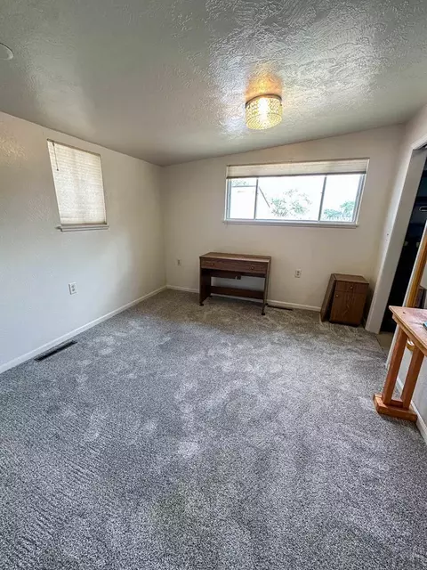 707 E Chestnut St, Lamar, CO 81052 photo 8