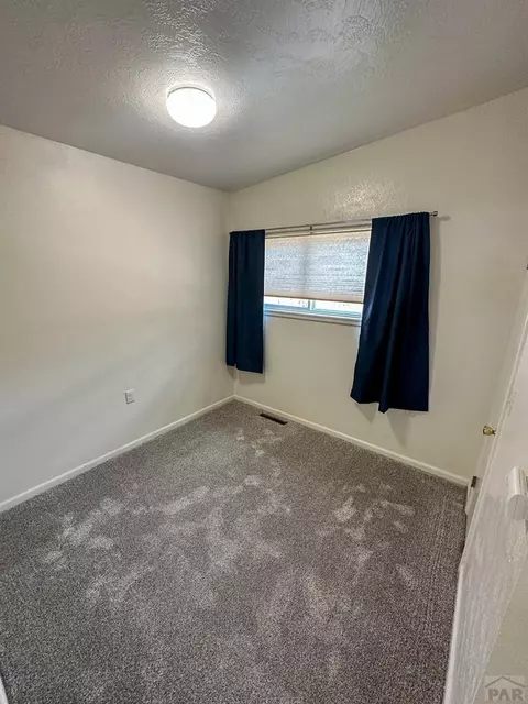 707 E Chestnut St, Lamar, CO 81052 photo 9