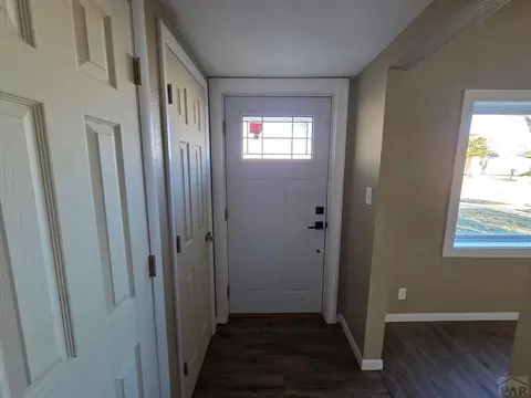 Entry Way - 710 S 3rd St, Lamar, CO 81052 photo 2 of 2