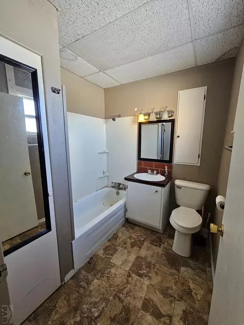 Bath - 965 Main St, Springfield, CO 81073 photo 3 of 4