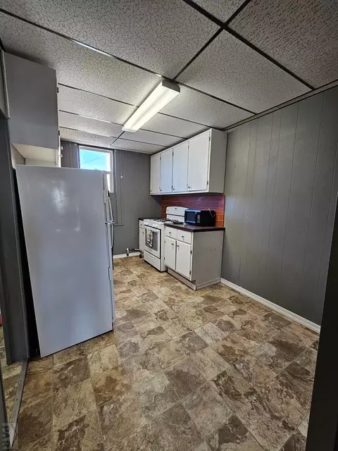 Kitchen - 965 Main St, Springfield, CO 81073 photo 2 of 4