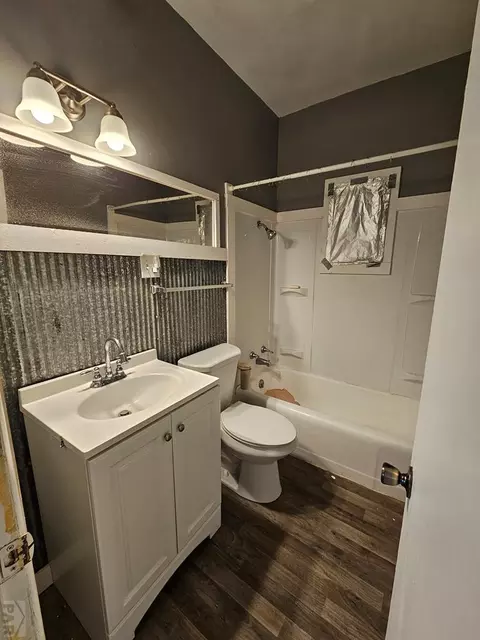 Bath - 965 Main St, Springfield, CO 81073 photo 4 of 4
