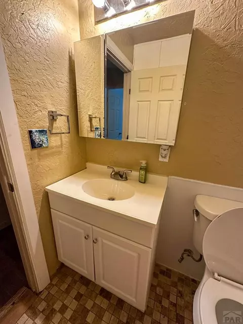 707 S 8th St, Lamar, CO 81052 photo 9