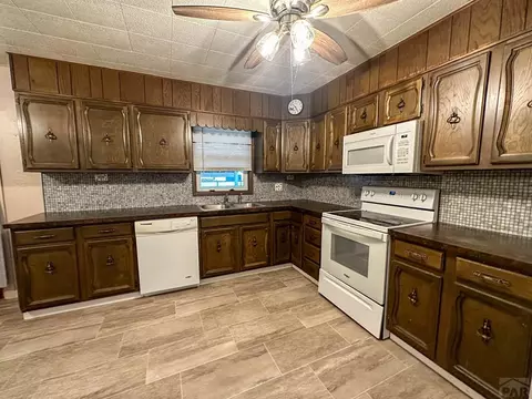707 S 8th St, Lamar, CO 81052 photo 4