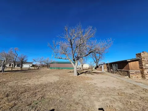 Exterior - 801 E 7th Ave, Springfield, CO 81073 photo 5 of 14