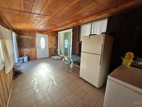 Exterior - 801 E 7th Ave, Springfield, CO 81073 photo 4 of 14