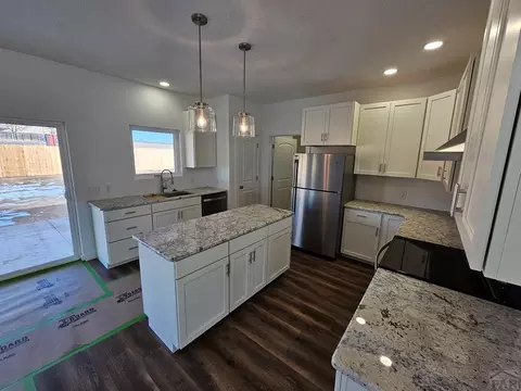 3103 Memorial Dr, Lamar, CO 81052 photo 5