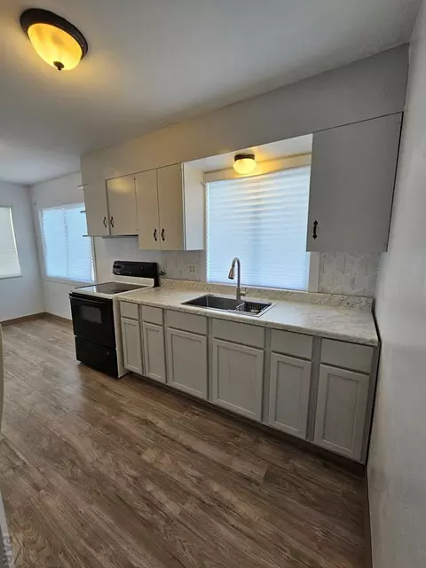 707 E Oak St, Lamar, CO 81052 photo 9