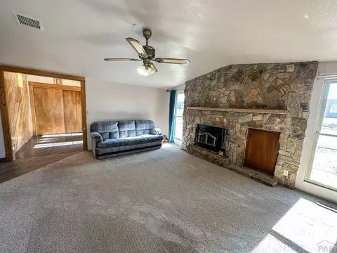 111 E Cedar St, Lamar, CO 81052 photo 6