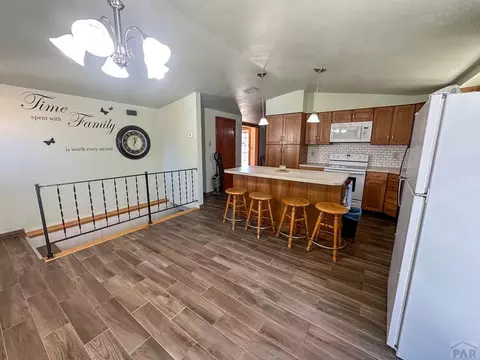 111 E Cedar St, Lamar, CO 81052 photo 8