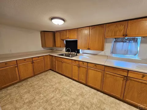 613 E Parmenter, Lamar, CO 81052 photo 14
