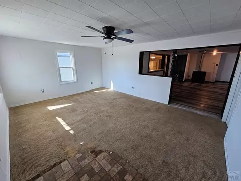613 E Parmenter, Lamar, CO 81052 photo 2