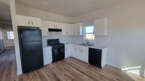 1902 S 8th St, Lamar, CO 81052 photo 2