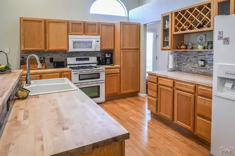 5847 Mountain View Dr, Beulah, CO 81023 photo 14