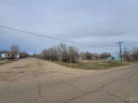 700 E Parmenter, Lamar, CO 81052 photo 3