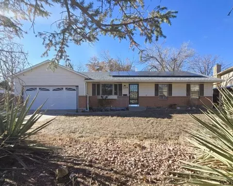 6 Wallflower Ct, Pueblo, CO 81001