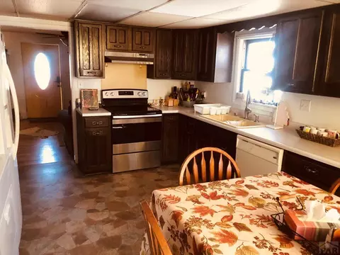514 E 5th St, La Junta, CO 81050 photo 6
