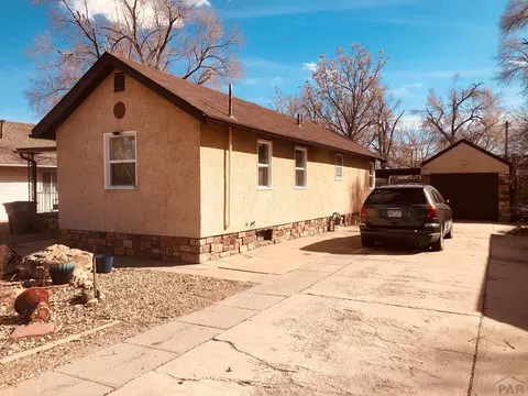 514 E 5th St, La Junta, CO 81050 photo 2
