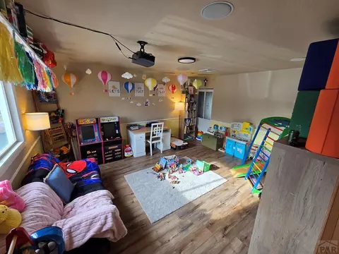 902 Everett, Lamar, CO 81052 photo 5