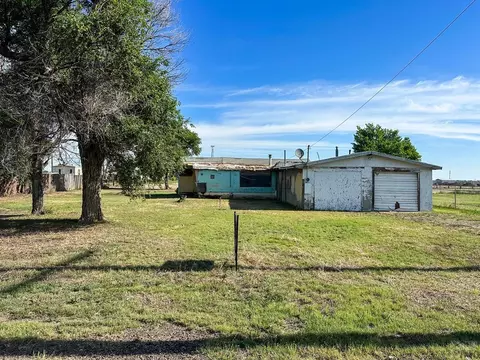 705-707 Sheridan Dr, Lamar, CO 81052 photo 1