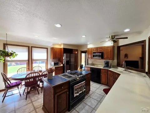 59 Circle Dr, La Junta, CO 81050 photo 12