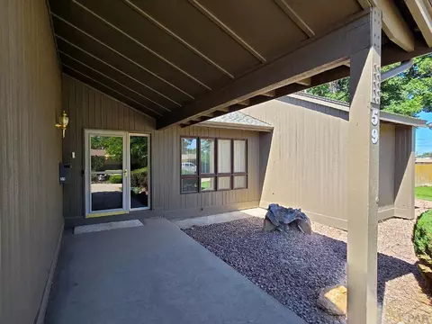 59 Circle Dr, La Junta, CO 81050 photo 4