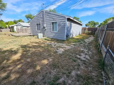 Exterior - 607 W Logan St, Lamar, CO 81052 photo 6 of 10
