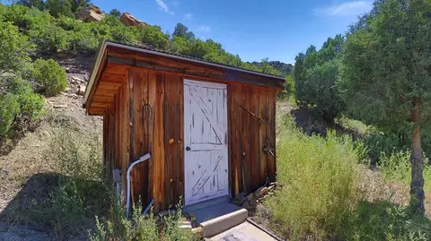 Exterior - 25850 River Pines Rd, Aguilar, CO 81020 photo 8 of 11