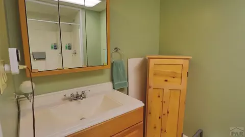 Bath - 25850 River Pines Rd, Aguilar, CO 81020 photo 6 of 6