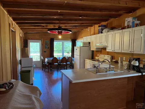9758 Circle Rd, Rye, CO 81069 photo 9