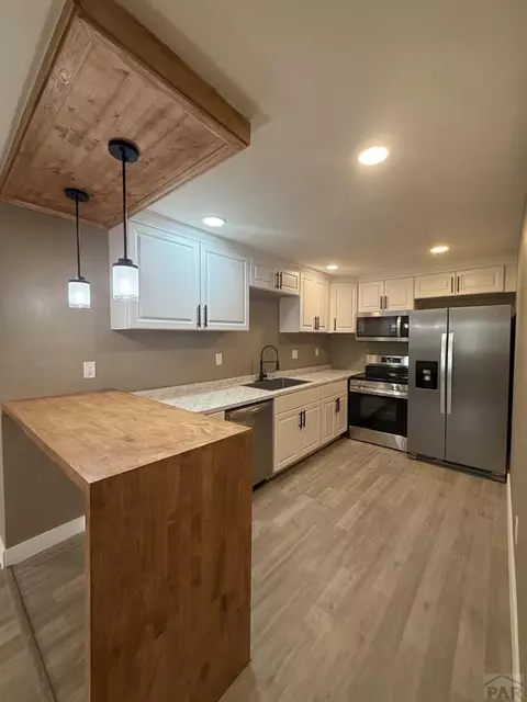 414 E 5th St, Walsenburg, CO 81089 photo 6