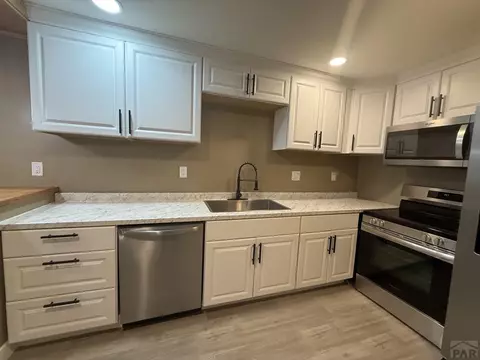 414 E 5th St, Walsenburg, CO 81089 photo 7