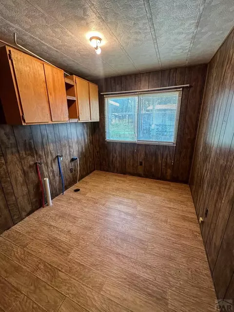 1301 S 11th St, Lamar, CO 81052 photo 5
