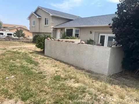 964 Moccasin Dr, Pueblo West, CO 81007