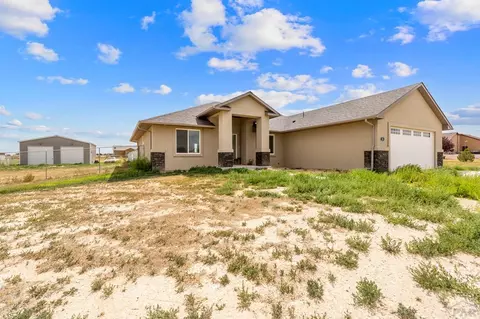 26 E Lyons Dr, Pueblo, CO 81007 photo 1