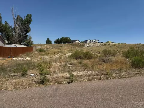 265 W Del Ray Dr, Pueblo West, CO 81007