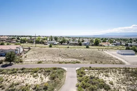 326 W Palmer Lake Dr, Pueblo West, CO 81007
