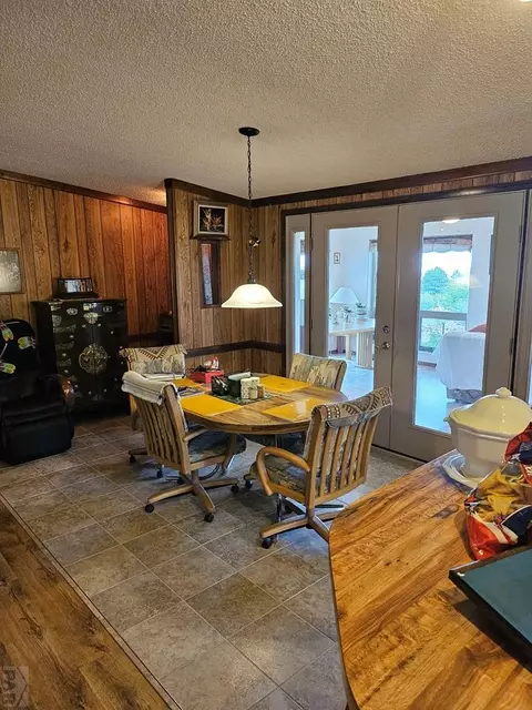 Dining - 1413 County Rd 671, Rye, CO 81069 photo 2 of 2