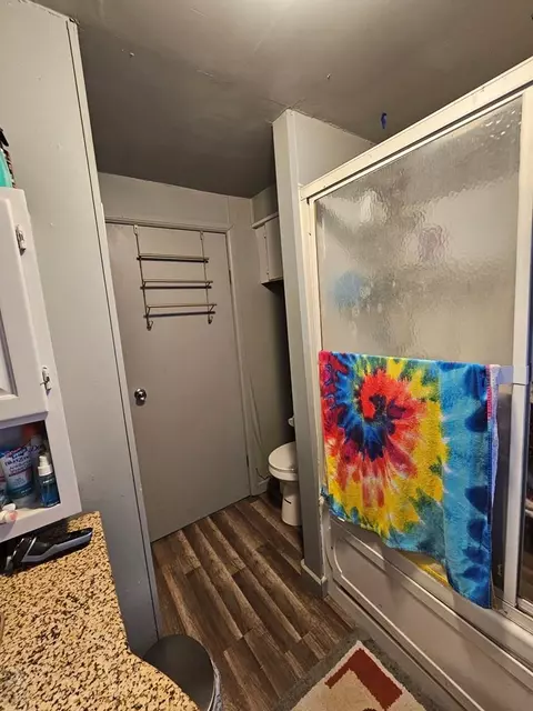 Bath - 1204 Main St, Springfield, CO 81073 photo 2 of 4